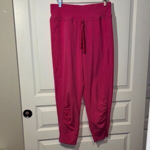3/$30 Joe Fresh fuchsia Jogger Pants